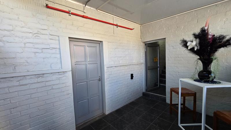 To Let commercial Property for Rent in Triangle Farm Western Cape